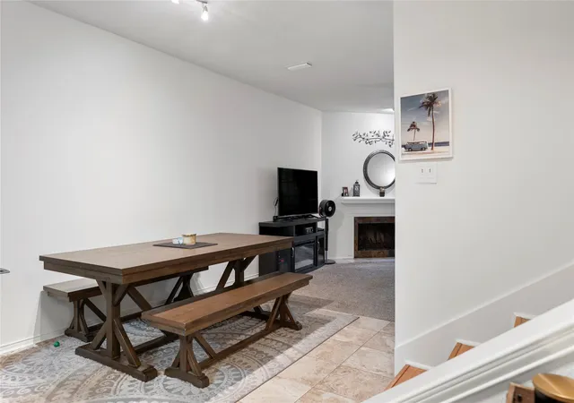 Listing Photo 5 - Condo for sale in building located at 9801 Royal Ln, Dallas, TX 75231 - Unit #312