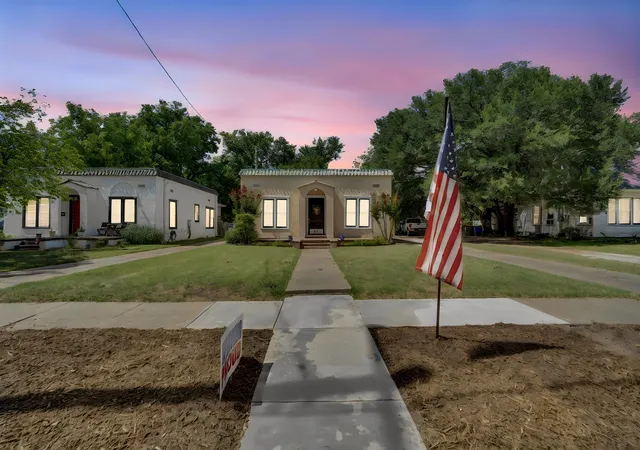 Photo 1 of Sale Pending at 411 Craig St, Hillsboro, TX 76645 | MLS# 21322305 | Listing updated on 2026-08-21