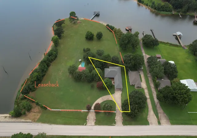 Photo 2 of Single family home for sale at 4189 Fm 2946, Emory, TX 75440 | MLS# 21327340 | Listing updated on 2026-08-28