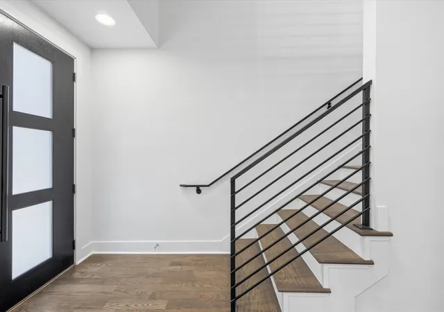 Photo 3 of Townhouse for sale at 1920 Dowgate Ct, Dallas, TX 75204 | MLS# 21327387 | Listing updated on 2026-07-11