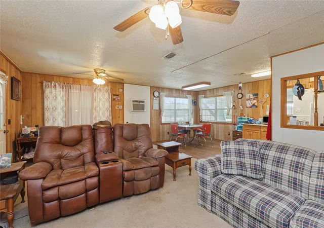 Photo 3 of Single family home for sale at 180 County Road 4255, De Kalb, TX 75559 | MLS# 21327360 | Listing updated on 2026-08-22