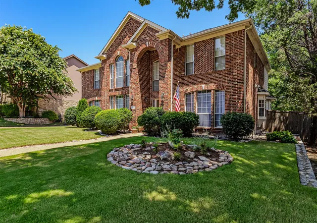Photo 1 of Single family home for sale at 9301 Nottingham Ct, Rowlett, TX 75088 | MLS# 21322646 | Listing updated on 2026-09-03