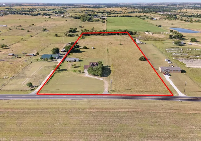 Photo 1 of Sale Pending at 4709 W Fm 917, Godley, TX 76044 | MLS# 21324328 | Listing updated on 2026-08-22