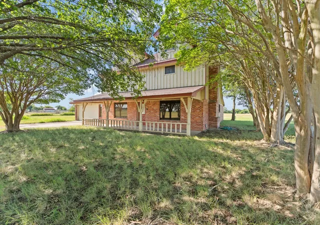 Photo 2 of Sale Pending at 4709 W Fm 917, Godley, TX 76044 | MLS# 21324328 | Listing updated on 2026-08-22