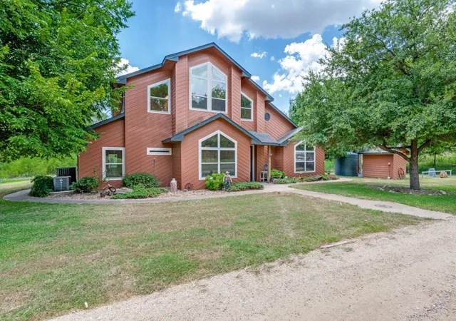 Photo 2 of Single family home for sale at 2396 Riverside Dr, Denton, TX 76208 | MLS# 21312383 | Listing updated on 2026-08-04