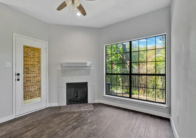 Photo 2 of Condo for sale at 9601 Forest Ln #1113, Dallas, TX 75243 | MLS# 21327533 | Listing updated on 2026-08-17
