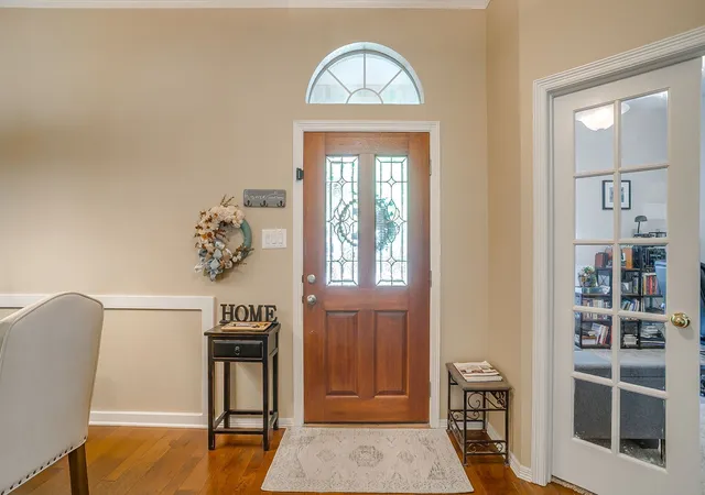 Photo 3 of Single family home for sale at 14 Zachary Ct, Mansfield, TX 76063 | MLS# 21325353 | Listing updated on 2026-08-17