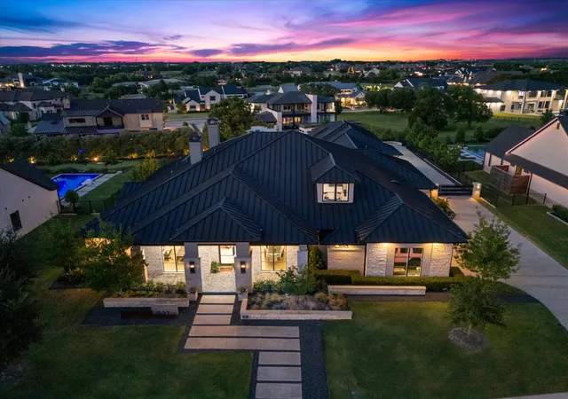 Photo 2 of Mansion for sale at 531 Lodge Hill Dr, Rockwall, TX 75032 | MLS# 21327381 | Listing updated on 2026-08-30