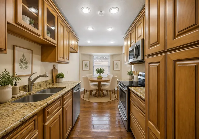 Photo 4 of Sale Pending at 2010 Custer Pkwy, Richardson, TX 75080 | MLS# 21324883 | Listing updated on 2026-08-24