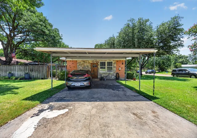 Photo 3 of Single family home for sale at 9840 Twin Creek Dr, Dallas, TX 75228 | MLS# 21311057 | Listing updated on 2026-07-13