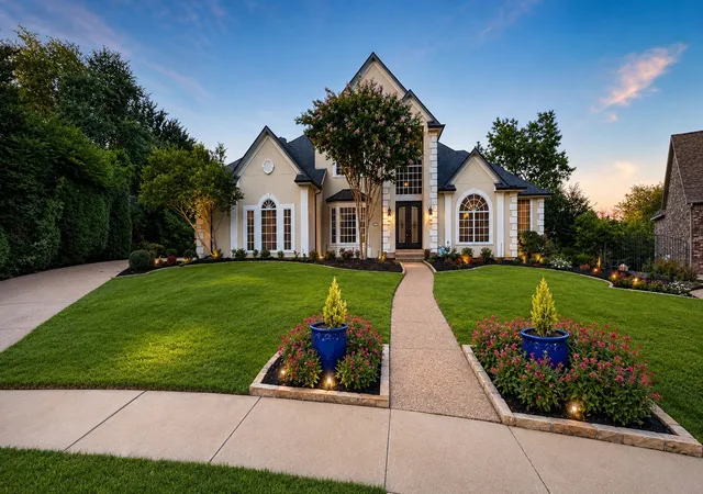Photo 2 of Mansion for sale at 2880 Hidden Creek Ln, Mc Kinney, TX 75072 | MLS# 21324527 | Listing updated on 2026-09-04