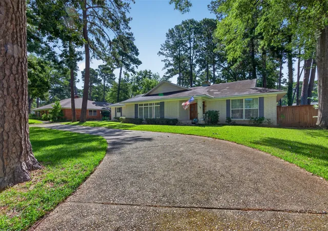 1st image of 609 Millicent Wy, Shreveport, LA 71106 | MLS# 21327555