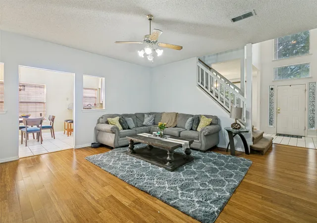 4th image of 3004 Forest Creek Dr, Fort Worth, TX 76123 | MLS# 21327371