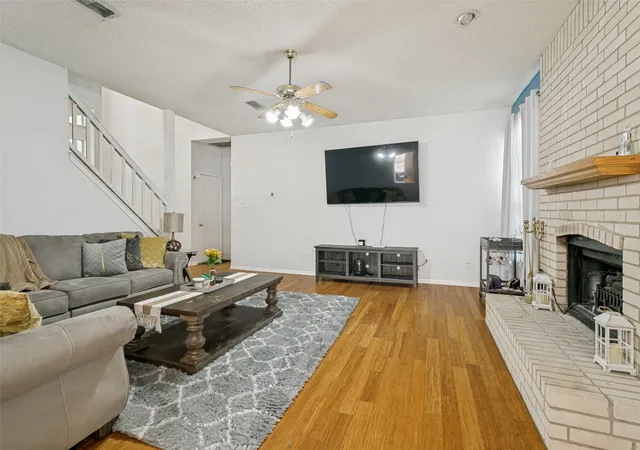 5th image of 3004 Forest Creek Dr, Fort Worth, TX 76123 | MLS# 21327371
