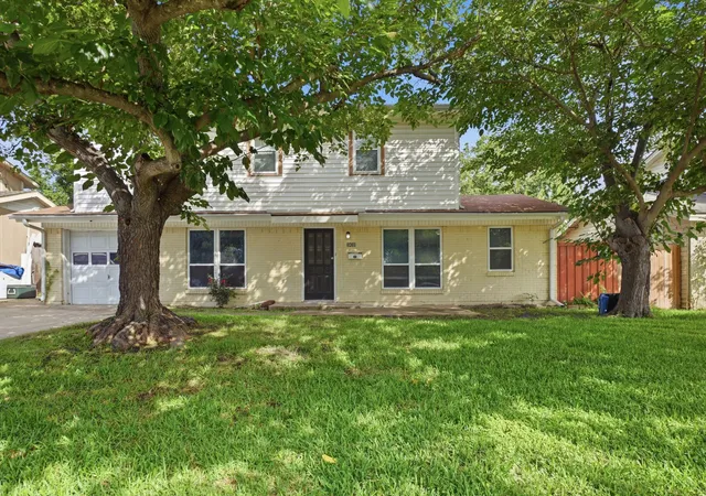 Photo 1 of Single family home for sale at 2430 Mark Dr, Mesquite, TX 75150 | MLS# 21282253 | Listing updated on 2026-10-05