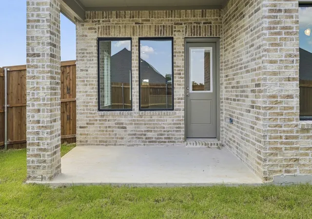 Photo 2 of Single family home for sale at 2049 Whispering Ln, Celina, TX 75009 | MLS# 21327740 | Listing updated on 2026-10-01