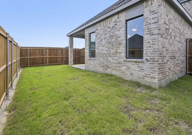 Photo 3 of Single family home for sale at 2049 Whispering Ln, Celina, TX 75009 | MLS# 21327740 | Listing updated on 2026-10-01