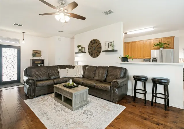 Homes for sale in Allen, TX | 1630 Branch Creek Dr, Allen, TX 75002 | MLS# 21327024