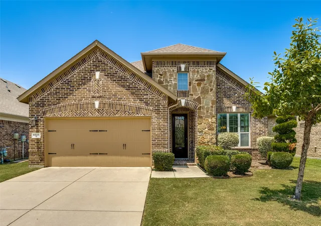 1st image of 4025 Hawthorne Dr, Sachse, TX 75048 | MLS# 21327749
