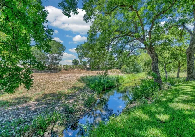 Photo 2 of Single family home for sale at 5819 Fm 56, Clifton, TX 76634 | MLS# 21327345 | Listing updated on 2026-09-30
