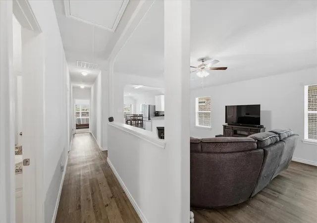 Photo 4 of Single family home for sale at 1709 Mark Ln, Ennis, TX 75119 | MLS# 21327791 | Listing updated on 2026-08-17