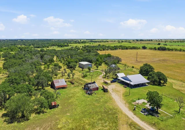 Land for sale at 2975 N Fm 1702, Hamilton, TX 76531 | MLS# 21327344