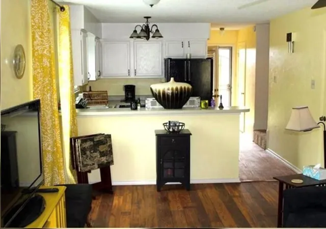 Photo 3 of Townhouse for sale at 108 Brookside Dr, Duncanville, TX 75137 | MLS# 21327831 | Listing updated on 2026-07-16