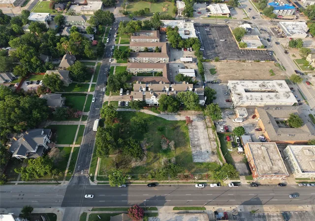 Photo 3 of Land for sale at 1000 N Peak St, Dallas, TX 75204 | MLS# 21326065 | Listing updated on 2026-08-31