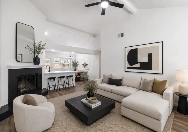 Photo 3 of Single family home for sale at 2429 Chestnut Wy, Bedford, TX 76022 | MLS# 21323085 | Listing updated on 2026-08-22