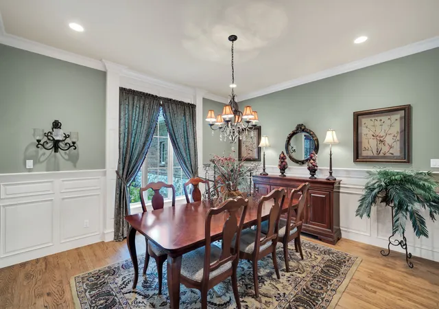 Photo 4 of Single family home for sale at 1811 Magic Valley Ln, Cedar Hill, TX 75104 | MLS# 21325365 | Listing updated on 2026-09-04
