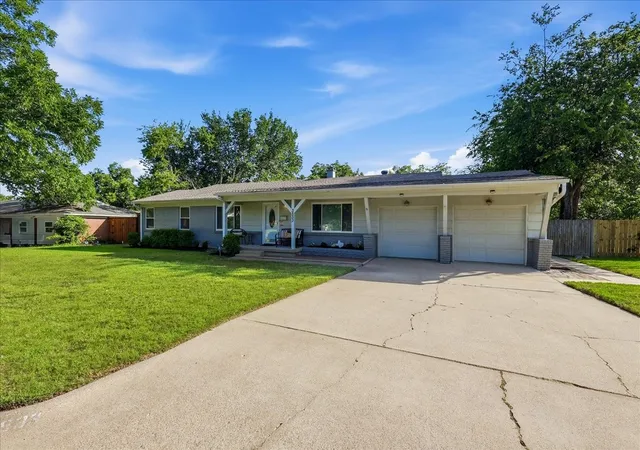 Homes for sale in Richland Hills, TX | 3533 Granada Dr, Richland Hills, TX 76118 | MLS# 21326192
