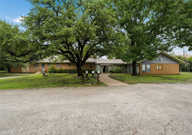 Photo 1 of Multi family home for sale at 2323 N 39th St, Waco, TX 76708 | MLS# 21326395 | Listing updated on 2026-10-04