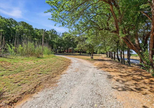 Photo 3 of Manufactured home for sale at 6901 Hawk Rd, Flower Mound, TX 75022 | MLS# 21321062 | Listing updated on 2026-09-05