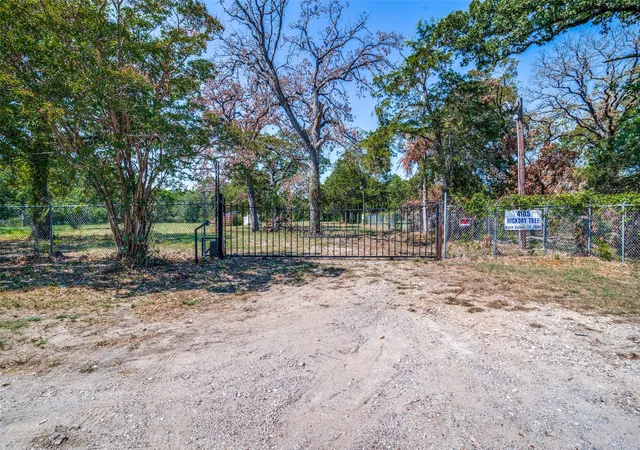 Photo 3 of Land for sale at 4105 Hickory Tree Rd, Balch Springs, TX 75180 | MLS# 21327613 | Listing updated on 2026-07-20