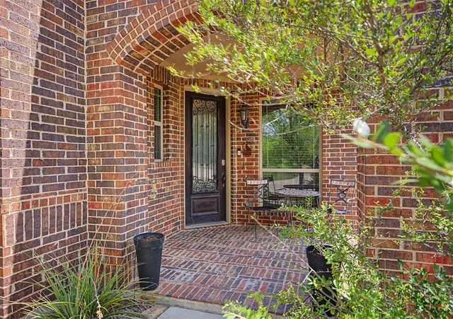Photo 3 of Single family home for sale at 1204 Barberry Dr, Burleson, TX 76028 | MLS# 21327350 | Listing updated on 2026-09-23
