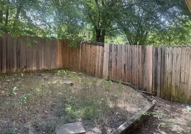 Photo 14 of Townhouse for sale at 154 Austin Stone Dr, Duncanville, TX 75137 | MLS# 21328083 | Listing updated on 2026-07-20