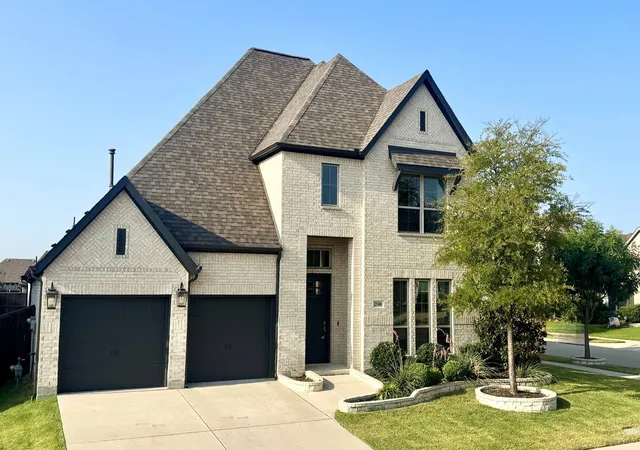 Photo 1 of Single family home for sale at 2500 Williamsburg Dr, Melissa, TX 75454 | MLS# 21328094 | Listing updated on 2026-09-28