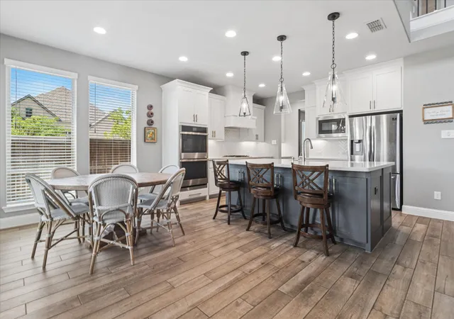 Photo 4 of Single family home for sale at 2500 Williamsburg Dr, Melissa, TX 75454 | MLS# 21328094 | Listing updated on 2026-09-28