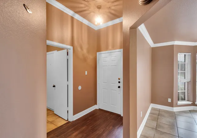 Photo 3 of Single family home for sale at 1006 Darren Dr, Burleson, TX 76028 | MLS# 21328029 | Listing updated on 2026-09-05