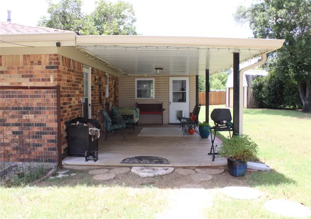Photo 4 of Single family home for sale at 208 Park Dr, Early, TX 76802 | MLS# 21327451 | Listing updated on 2026-07-11