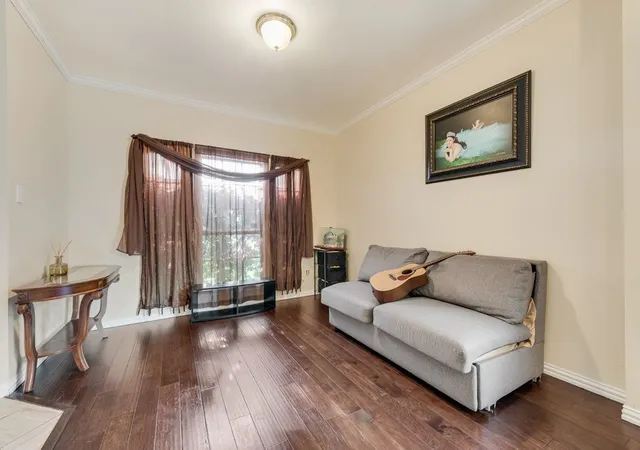 Photo 4 of Single family home for sale at 5715 Creekhollow Dr, Arlington, TX 76018 | MLS# 21328168 | Listing updated on 2026-07-18