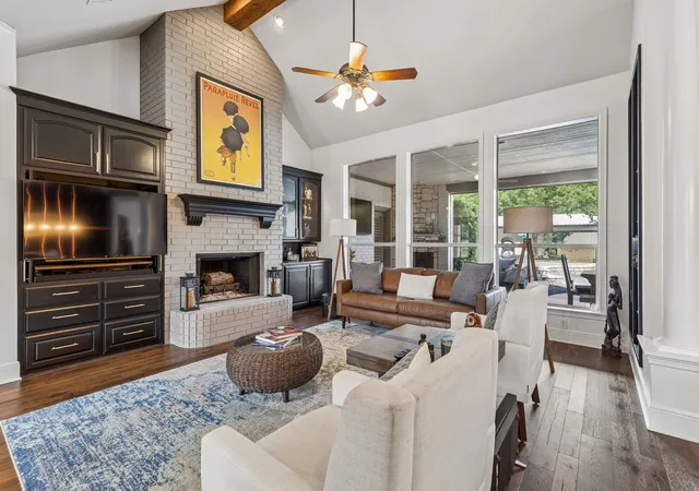 Photo 4 of Single family home for sale at 5401 Hidden Valley Ct, Mansfield, TX 76063 | MLS# 21327144 | Listing updated on 2026-07-15