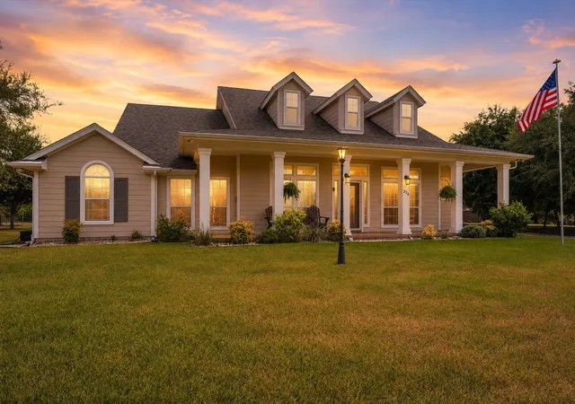 Photo 1 of Single family home for sale at 276 Jackson Cir, Kerens, TX 75144 | MLS# 21325035 | Listing updated on 2026-08-22