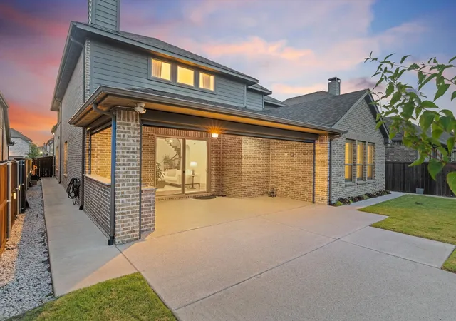 Photo 3 of Single family home for sale at 4528 Sir Craig Dr, Carrollton, TX 75010 | MLS# 21324089 | Listing updated on 2026-07-11