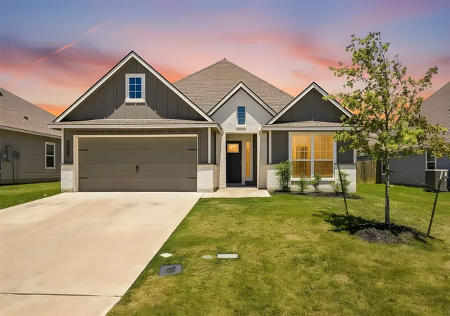 Photo 1 of Single family home for sale at 3228 Dottavio Rd, Lorena, TX 76655 | MLS# 21318610 | Listing updated on 2026-08-22