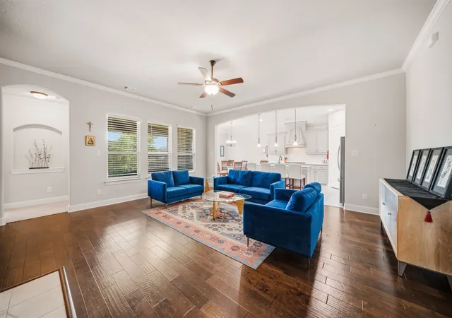 Photo 3 of Single family home for sale at 134 Water Garden Dr, Waxahachie, TX 75165 | MLS# 21328159 | Listing updated on 2026-08-26