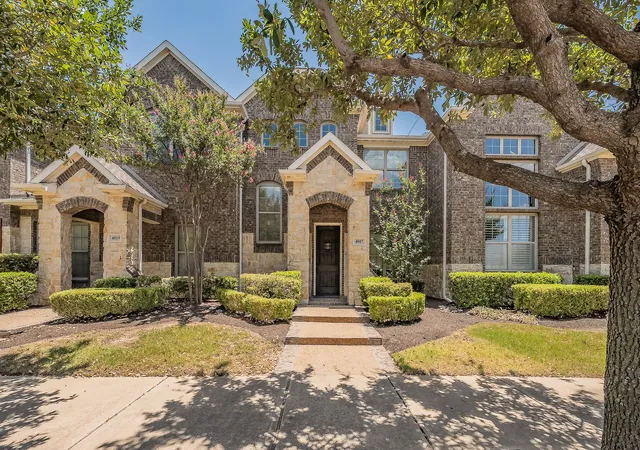 Photo 1 of Townhouse for sale at 4017 Cascade Sky Dr, Arlington, TX 76005 | MLS# 21328217 | Listing updated on 2026-10-05