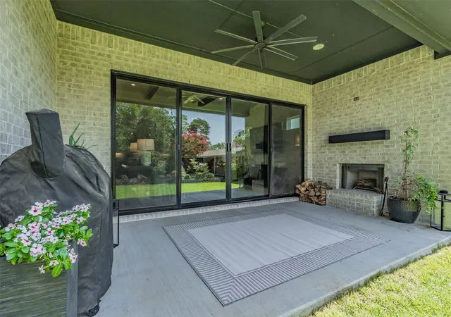 Photo 3 of Sale Pending at 1209 Hilltop Dr #TX, Grapevine, TX 76051 | MLS# 21328209 | Listing updated on 2026-09-21