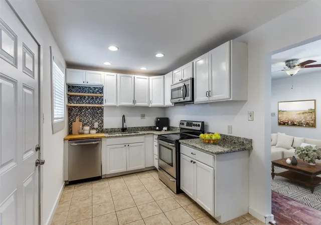 Photo 4 of Single family home for sale at 3901 Winfield Ave, Fort Worth, TX 76109 | MLS# 21325126 | Listing updated on 2026-07-12