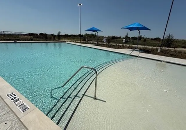 Photo 2 of Sale Pending at 1931 Jackson St, Cleburne, TX 76033 | MLS# 21326599 | Listing updated on 2026-07-27